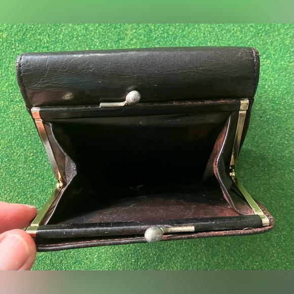 Vintage Coach Wallet - Picture 7 of 7